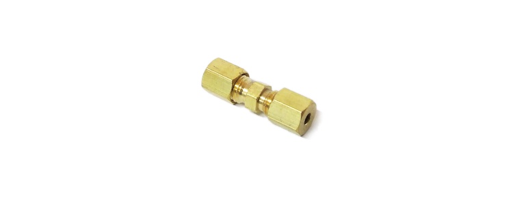 Ftg Brass Comp 1/8Cpn/Cpn